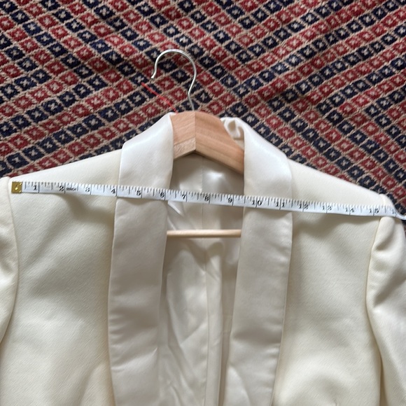 White tuxedo jacket wardrobe.nyc size 2xs - Picture 5 of 8